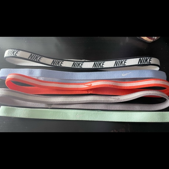 5 Nike Swoosh skinny headband - Picture 4 of 6